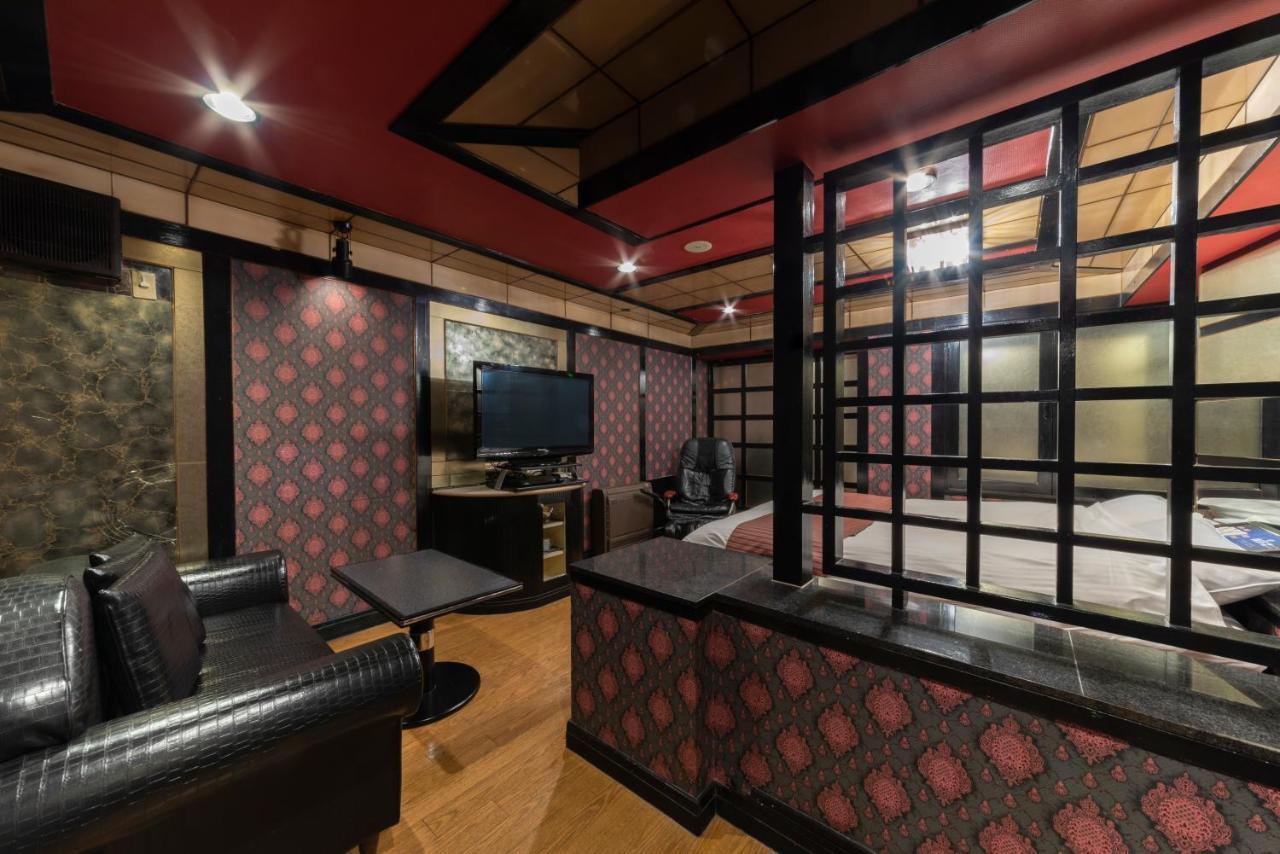 Hotel Chapel Story Sakaihigashi (Adults Only) ซาคาอิ ภายนอก รูปภาพ