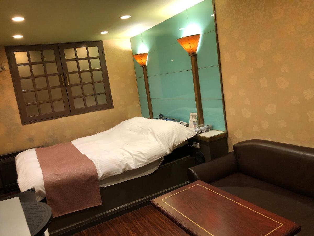 Hotel Chapel Story Sakaihigashi (Adults Only) ซาคาอิ ภายนอก รูปภาพ