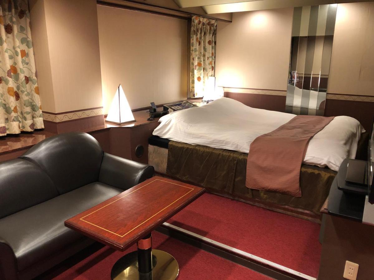 Hotel Chapel Story Sakaihigashi (Adults Only) ซาคาอิ ภายนอก รูปภาพ