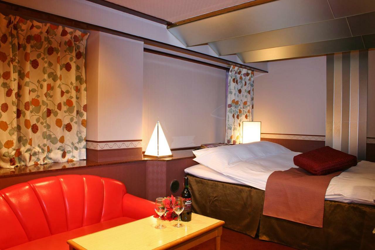 Hotel Chapel Story Sakaihigashi (Adults Only) ซาคาอิ ภายนอก รูปภาพ